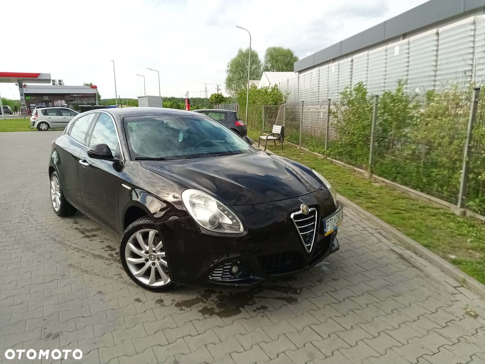 Alfa Romeo Giulietta 2.0 JTDM Distinctive - 1