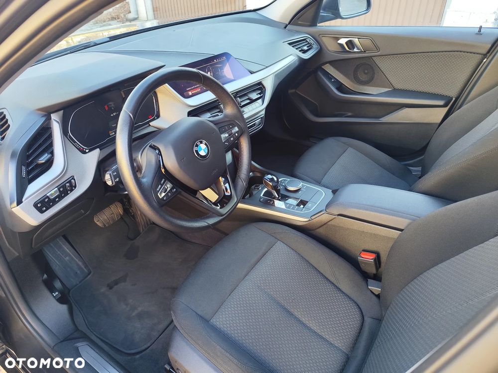 BMW Seria 1 118i GPF - 14