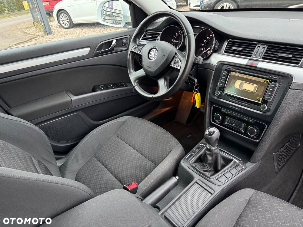 Skoda Superb 1.6 TDI GreenLine - 13