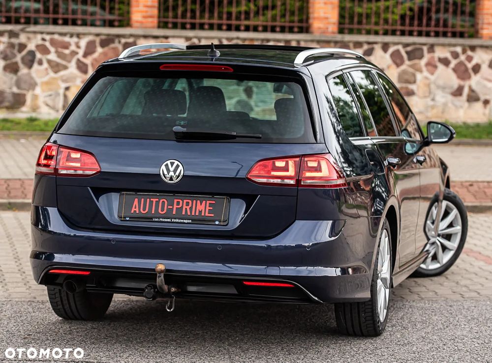 Volkswagen Golf - 12