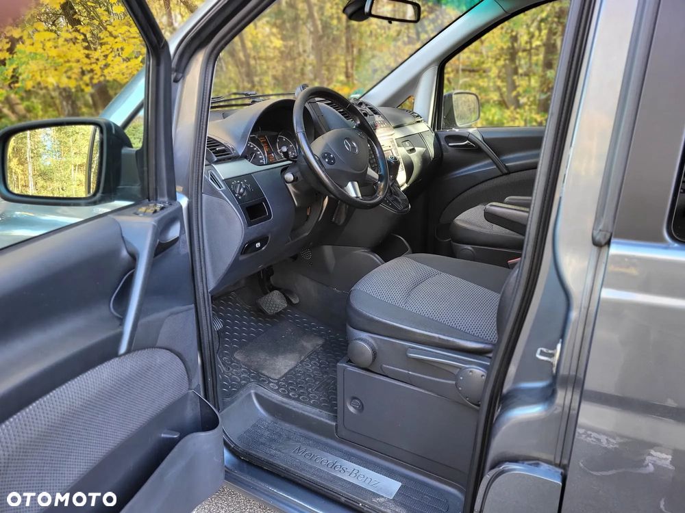 Mercedes-Benz Viano - 8
