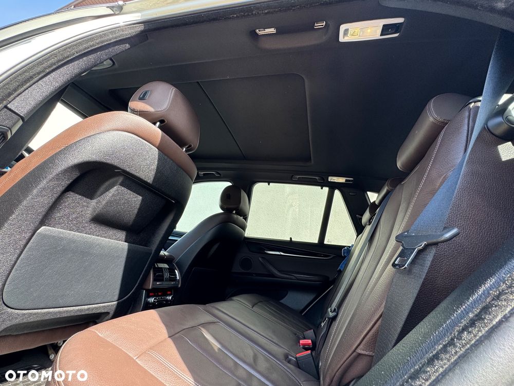 BMW X5 xDrive35i - 19