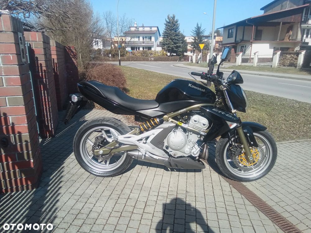 Kawasaki ER - 14