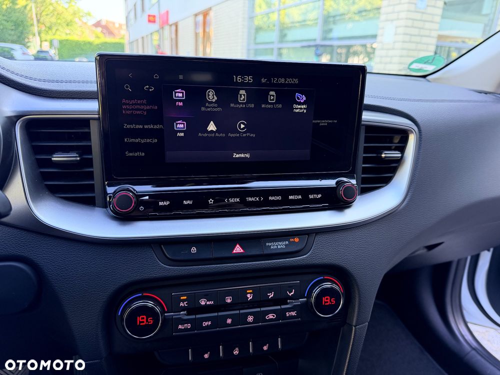 Kia Ceed 1.6 CRDi SCR L Business Line - 38