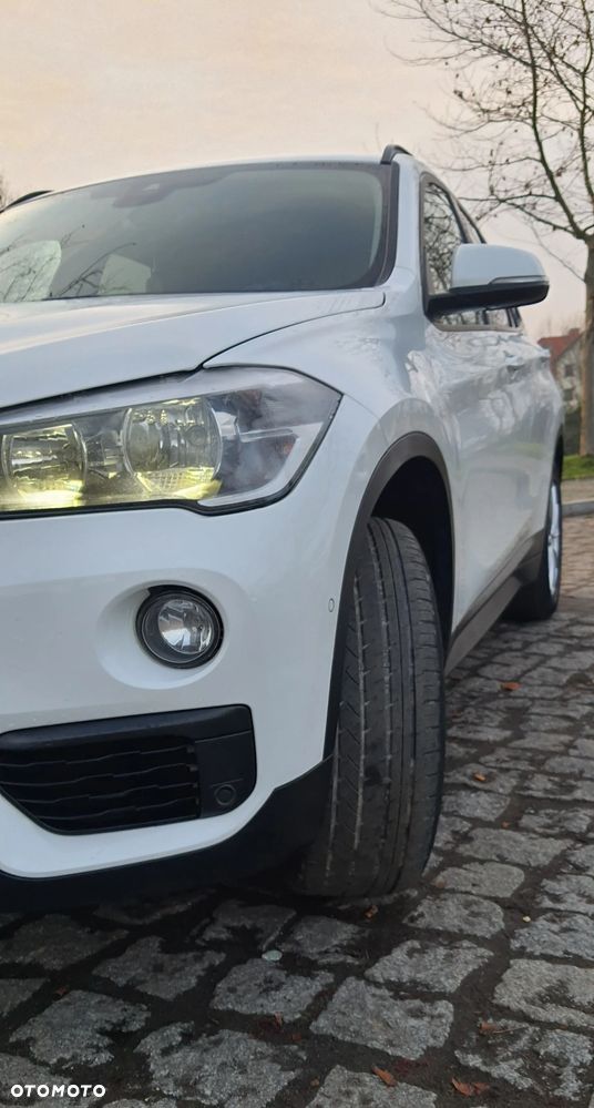 BMW X1 xDrive18d - 6