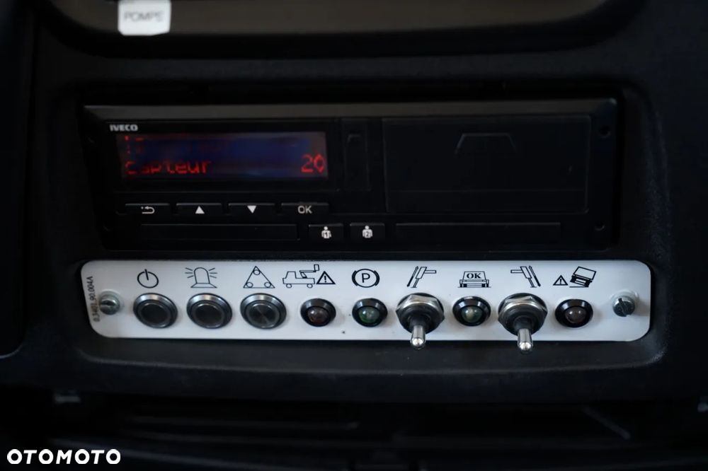 Iveco DAILY 70-180 / PODNOŚNIK KOSZOWY - 16 m / BLASZAK + ZWYŻKA  ELEVATEUR / 200 kg - 36