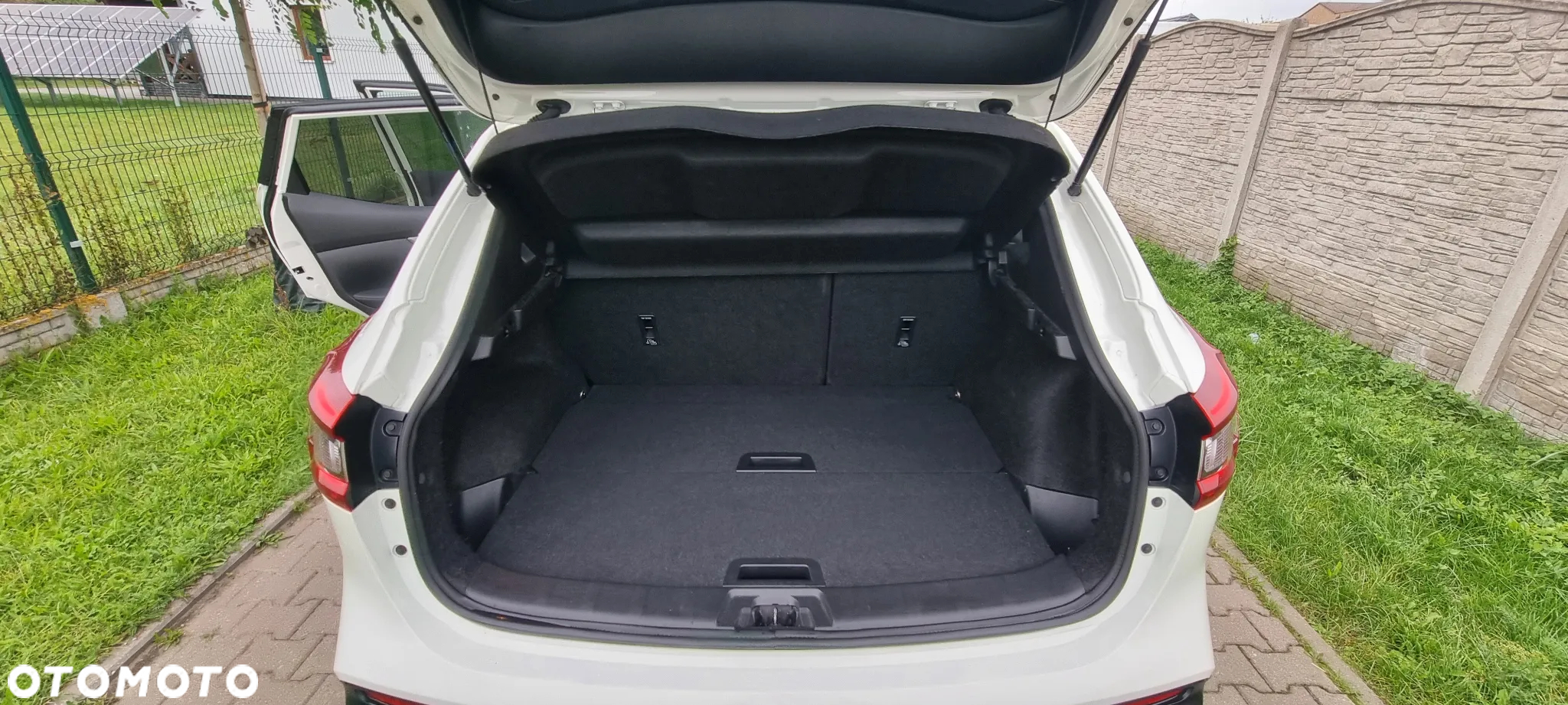 Nissan Qashqai 1.3 DIG-T TEKNA - 19