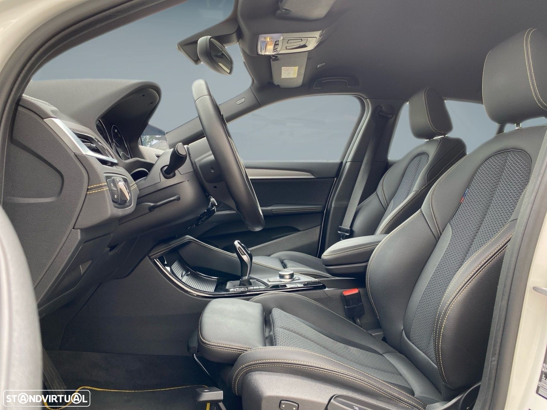 BMW X2 16 d sDrive Auto X Pack M - 3