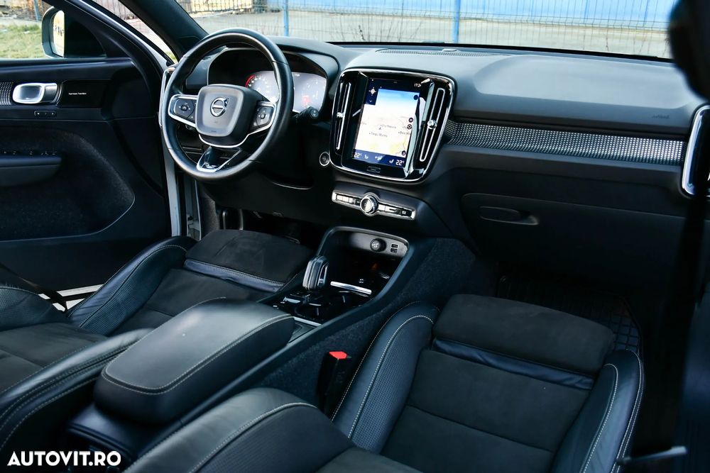 Volvo XC 40 D4 AWD Geartronic R-Design - 14