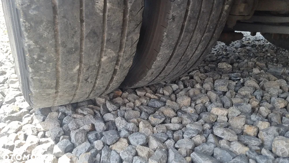Tracon NACZEPA CHŁODNIA/IZOTERMA 13.60x2.90 JUMBO SKRĘTNA OŚ - 17
