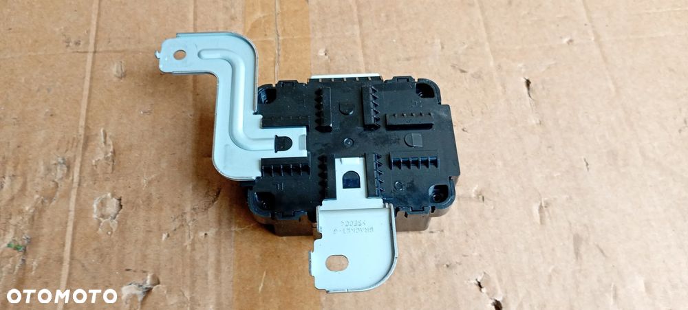 Moduł sterownik ASSY-LDC Kia Picanto III Lift 95300-G6000 - 4