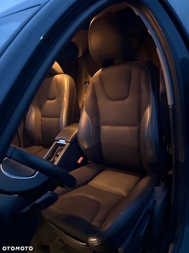 Volvo S60 D3 Drive-E Momentum - 14