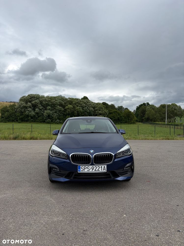 BMW Seria 2 218d - 2