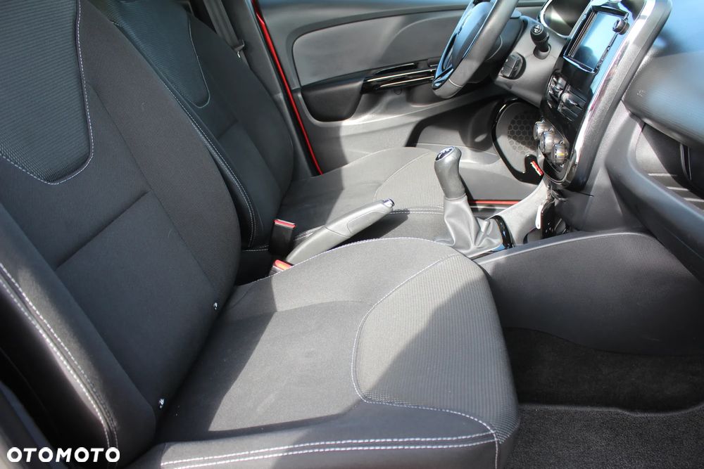 Renault Clio 0.9 TCe Alize - 9