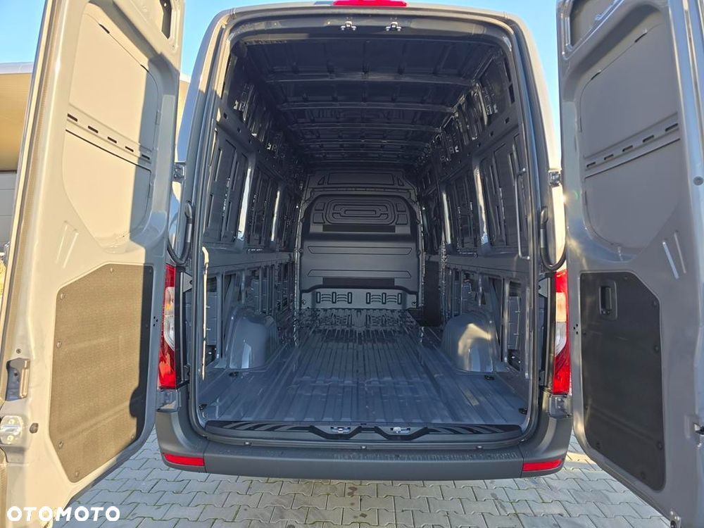 Mercedes-Benz Sprinter 317 CDI Long PRO 9G-Tronic - 7
