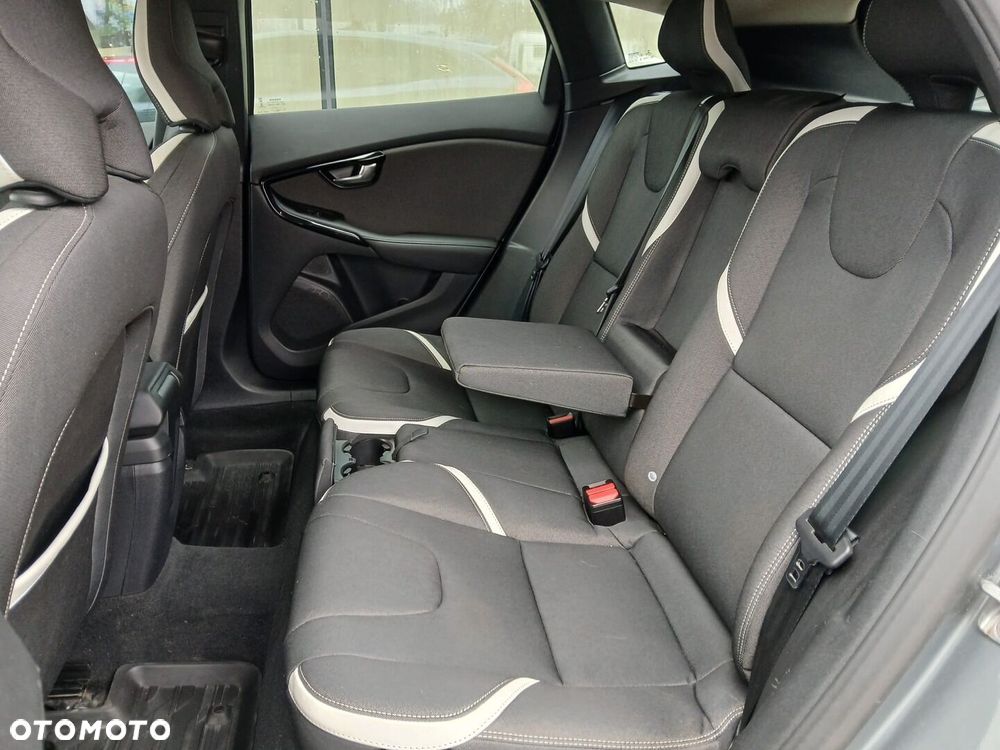 Volvo V40 T3 Drive-E Dynamic Edition - 7