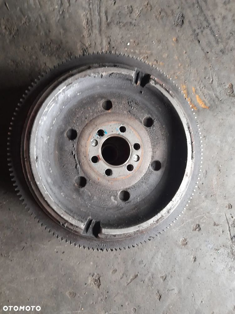 Sprzęgło koło dwumasowe VW Passat B5 1.6 B - 3