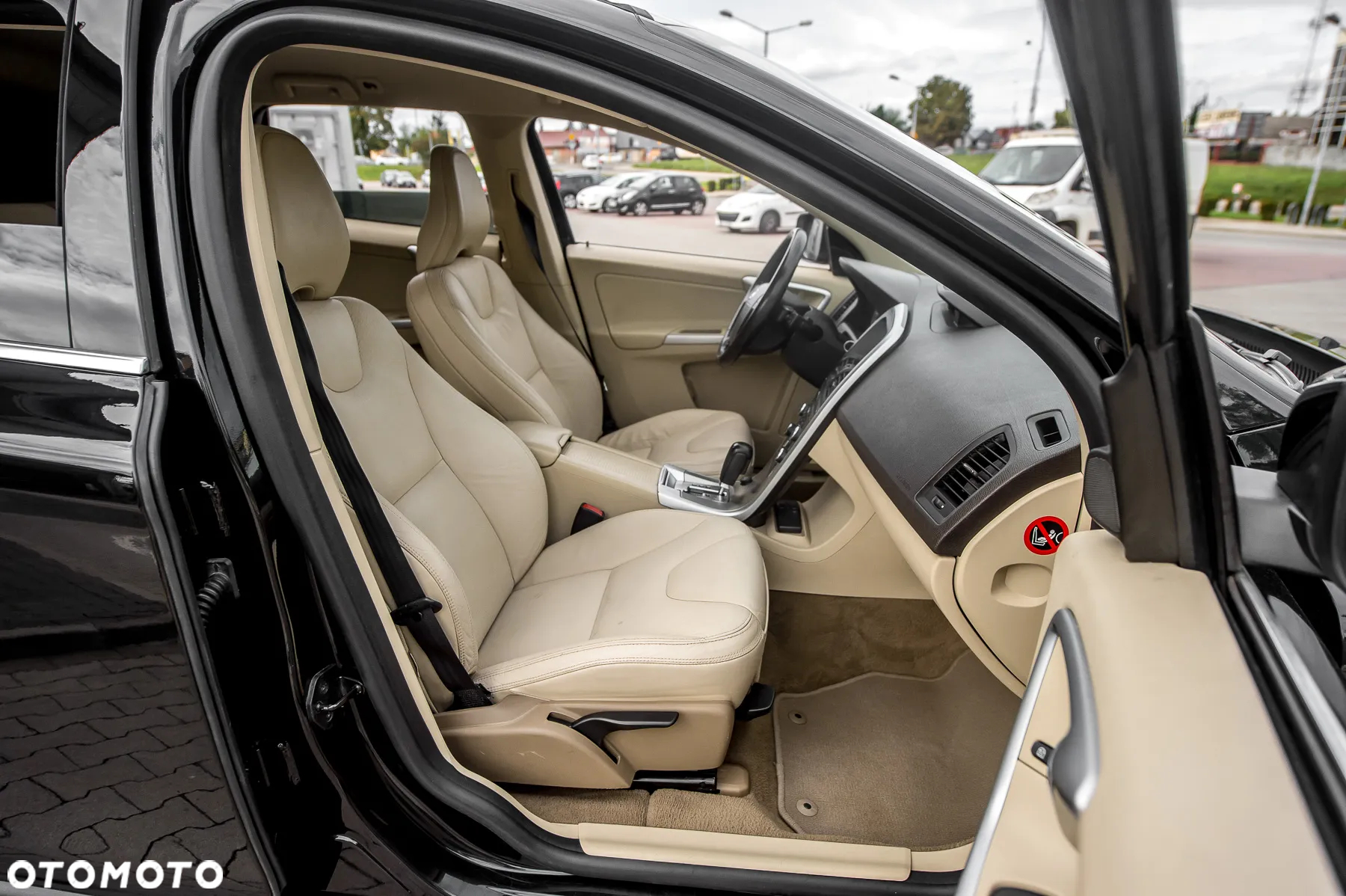 Volvo XC 60 D5 AWD Summum - 7