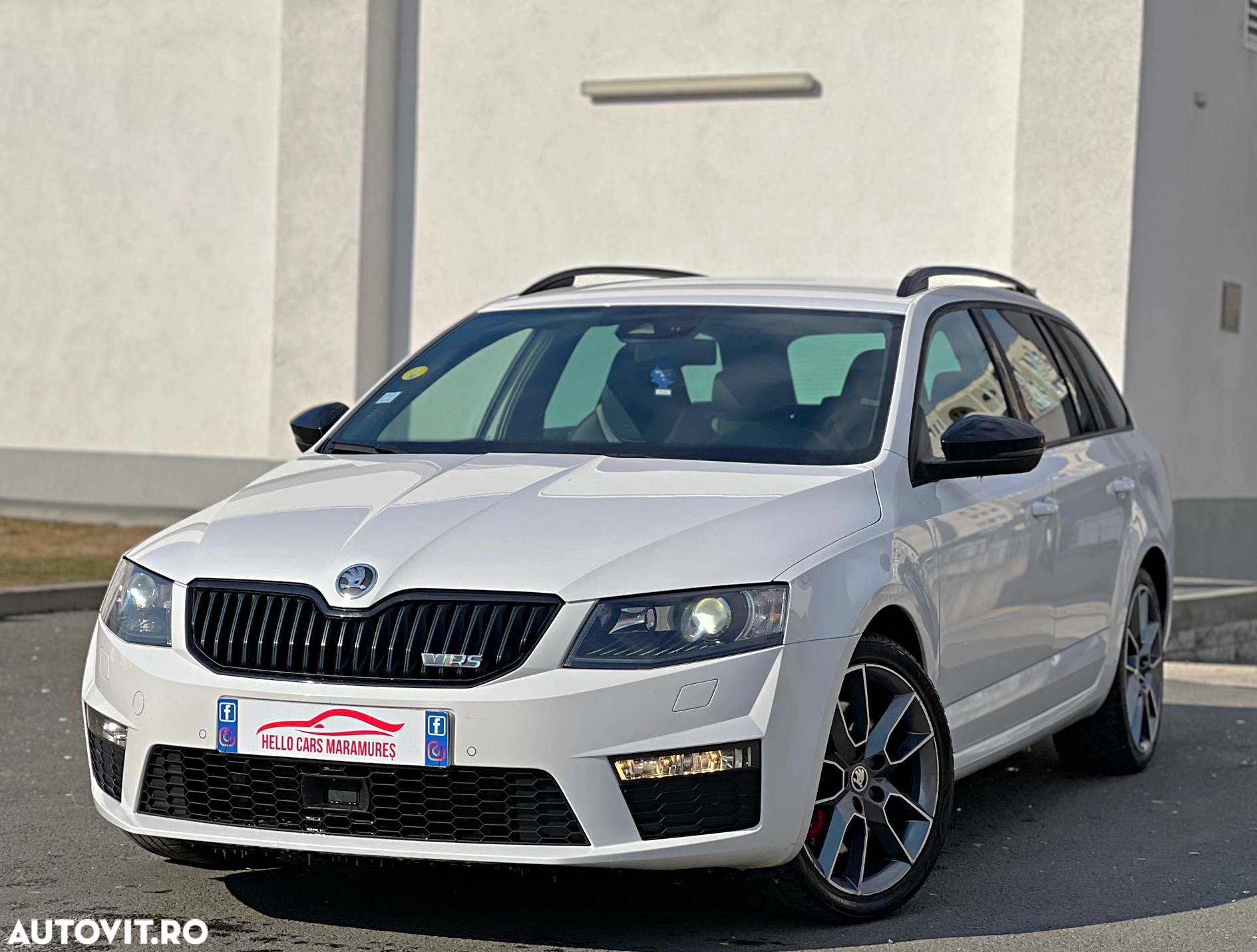 Skoda Octavia Combi Diesel 2.0 TDI DSG RS - 12