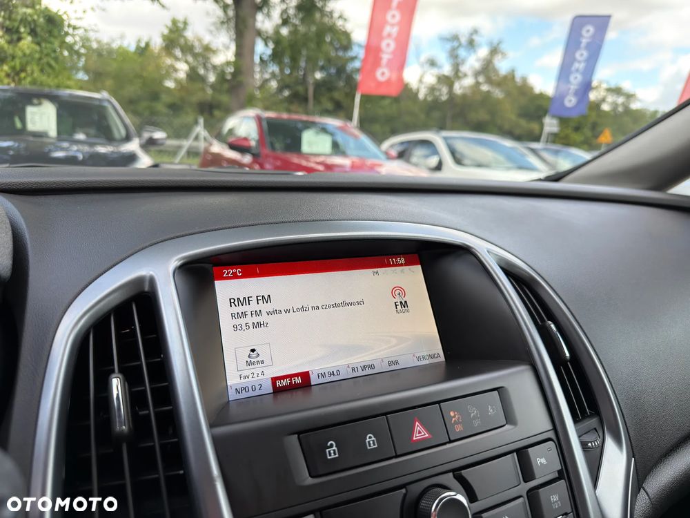Opel Astra 1.4 Essentia - 28