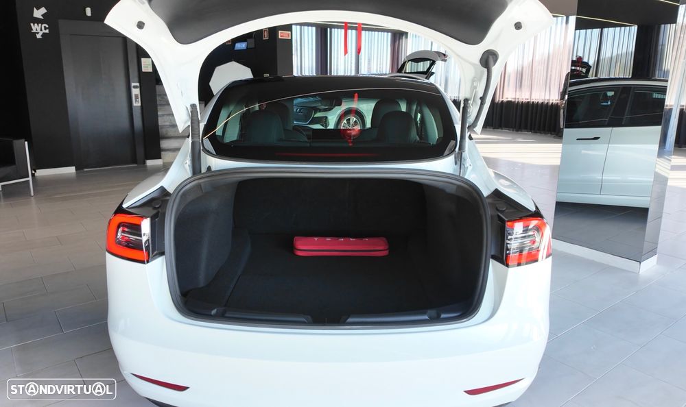 Tesla Model 3 Standard Range Plus RWD - 12