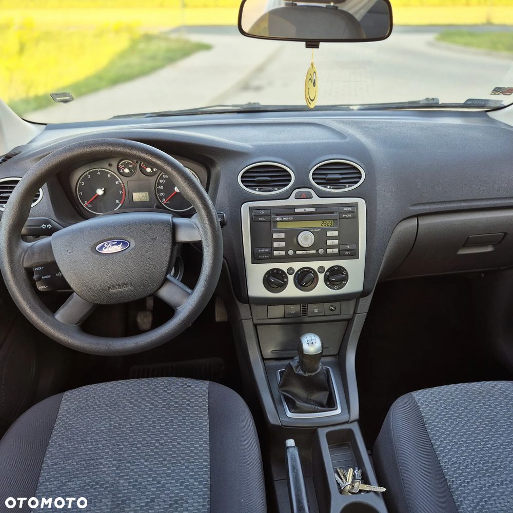 Ford Focus 1.6 Comfort X / 100 - 2
