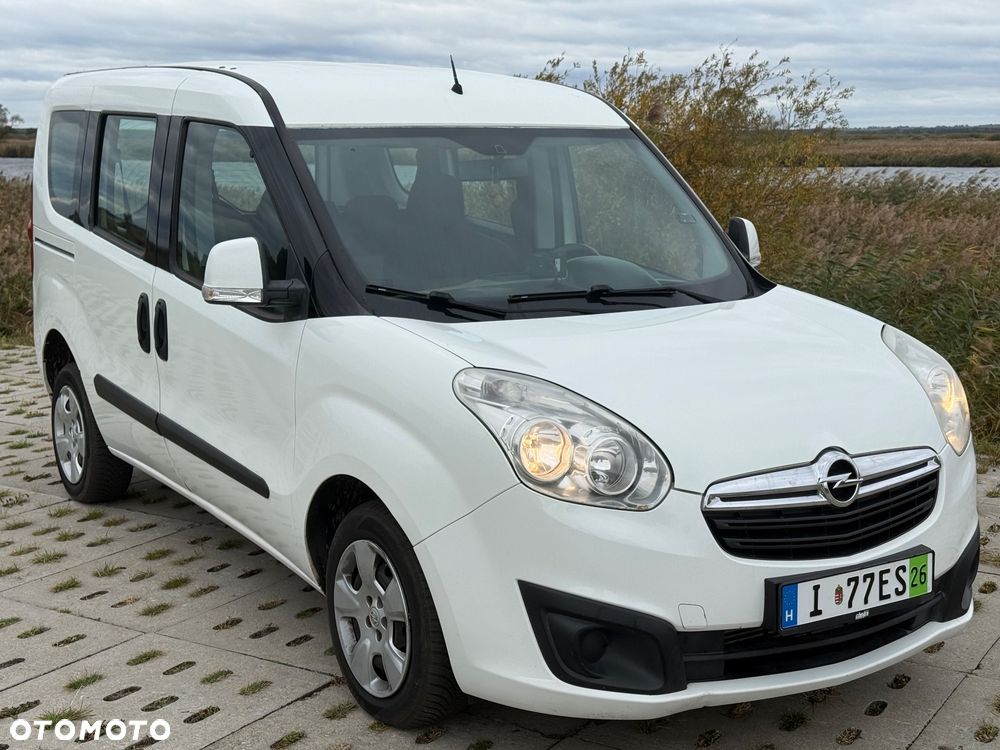 Opel Combo 2012 photo 2