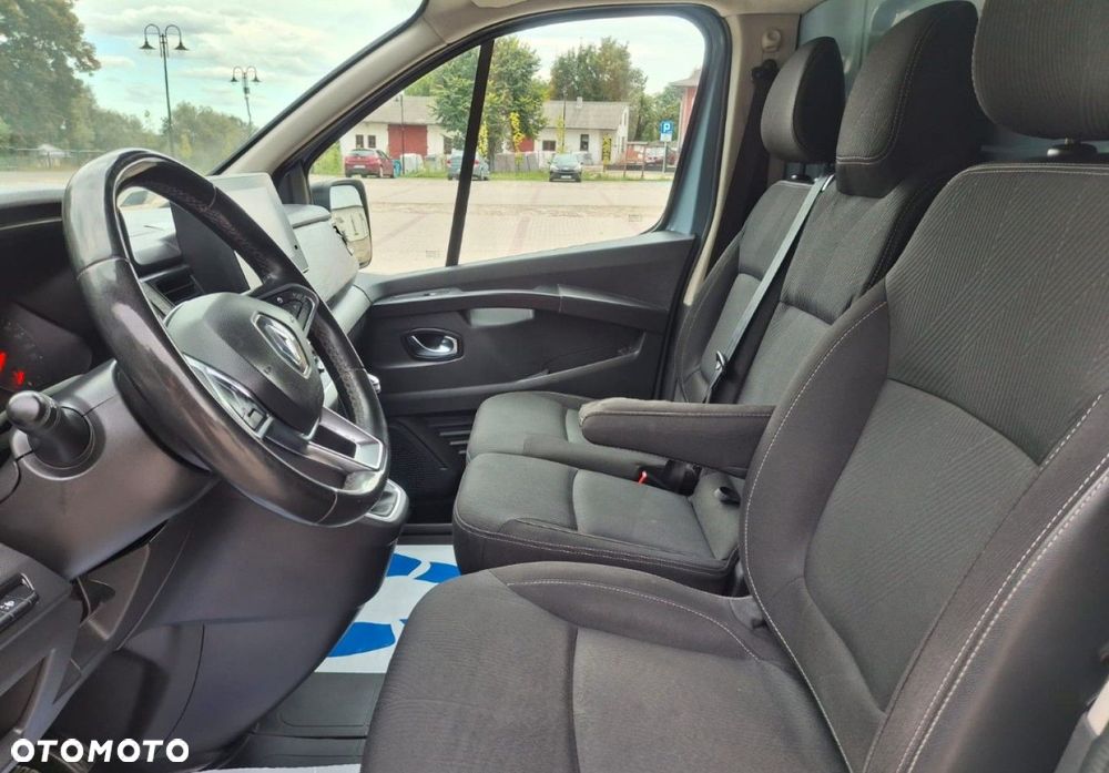 Renault Trafic - 20