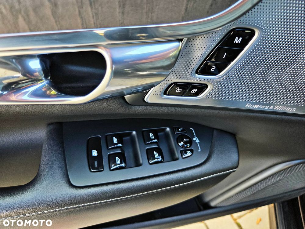 Volvo S90 - 10