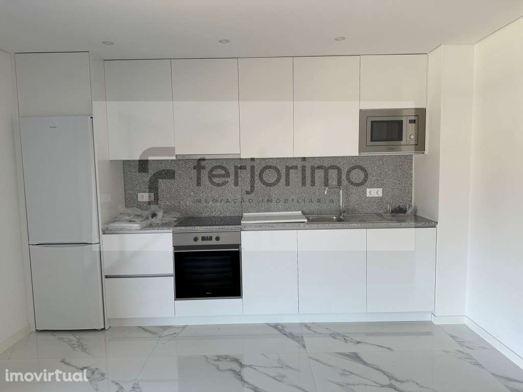 APARTAMENTO T1 - COMO NOVO - PARA ARRENDAMENTO - MESÃO FRIO - GUIMA... - Grande imagem: 4/9