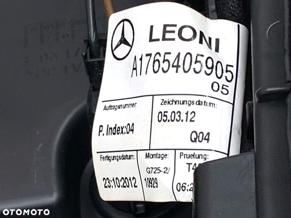 TUNEL ŚRODKOWY Z PODŁOKIETNIKIEM  MERCEDES-BENZ KLASA A (W176) 2012 - 2018 A 180 (176.042) 90 kW - 7