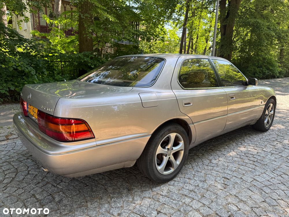 Lexus LS - 5