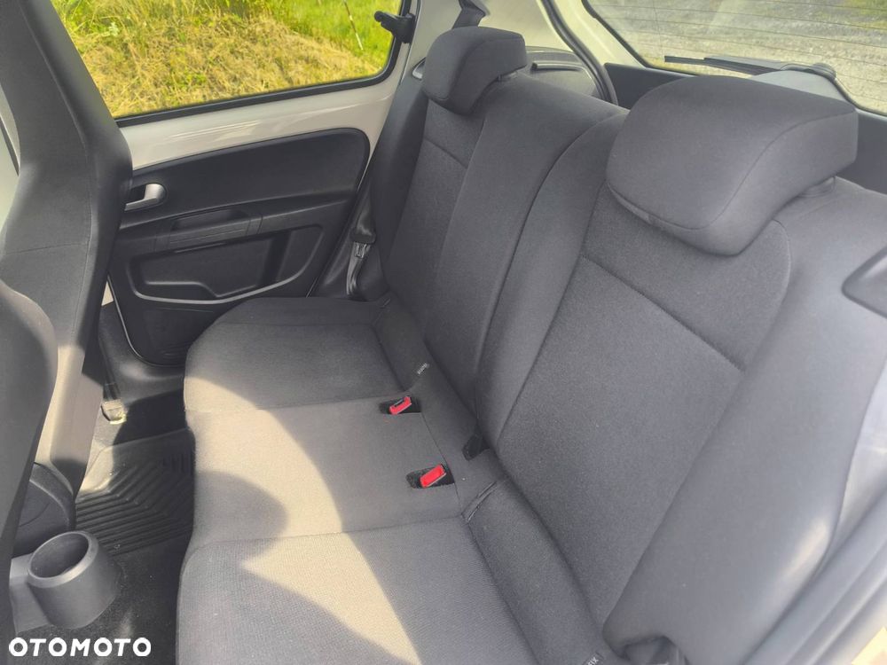 Volkswagen up! 1.0 move EU6 - 22