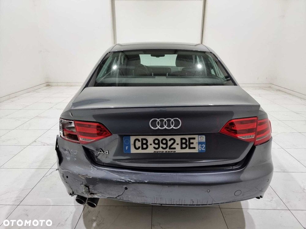 Audi A4 Limousine - 6