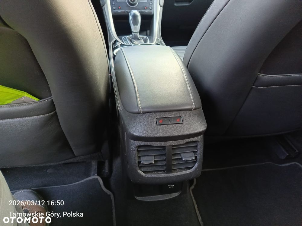 Ford Mondeo Vignale 2.0 TDCi 4WD PowerShift - 12