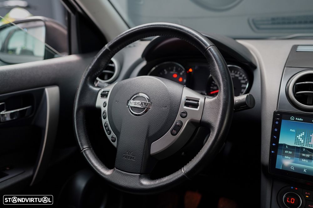 Nissan Qashqai 1.6 dCi N-Connecta - 10