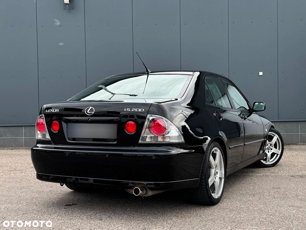 Lexus IS 200 - 11