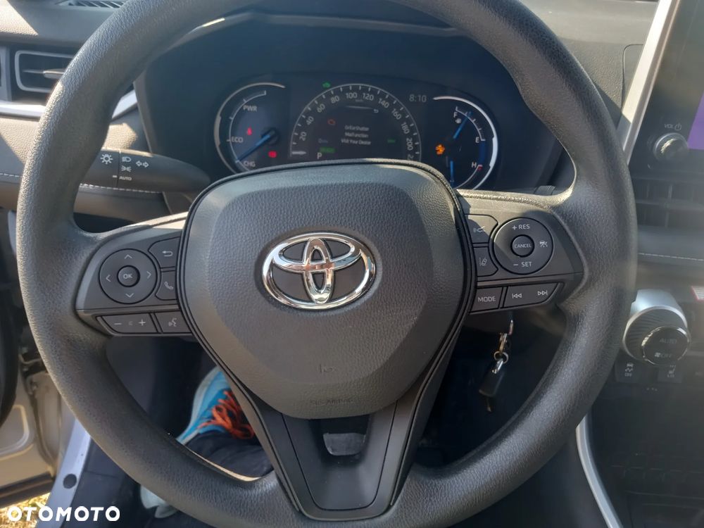 Toyota RAV4 - 5