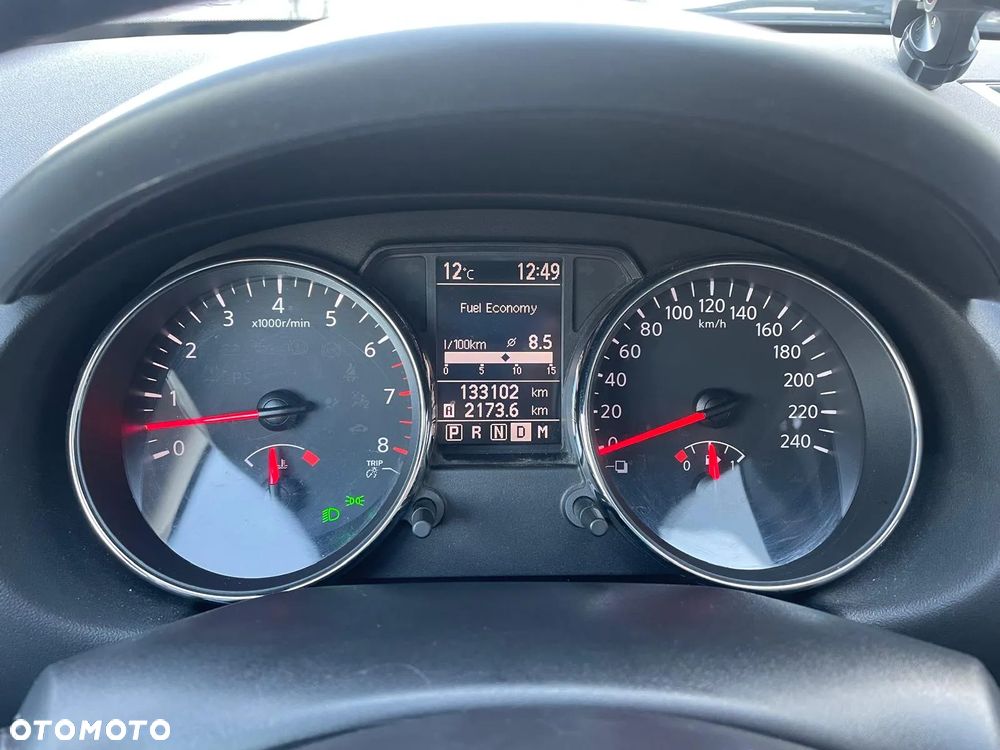 Nissan Qashqai - 10
