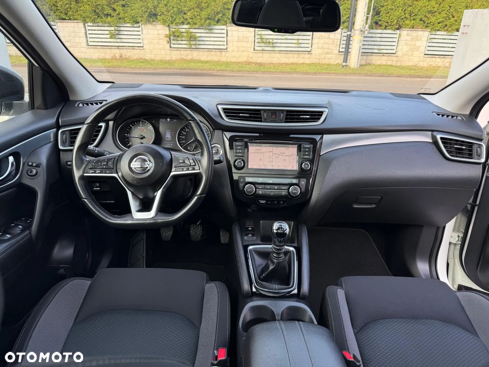Nissan Qashqai - 15