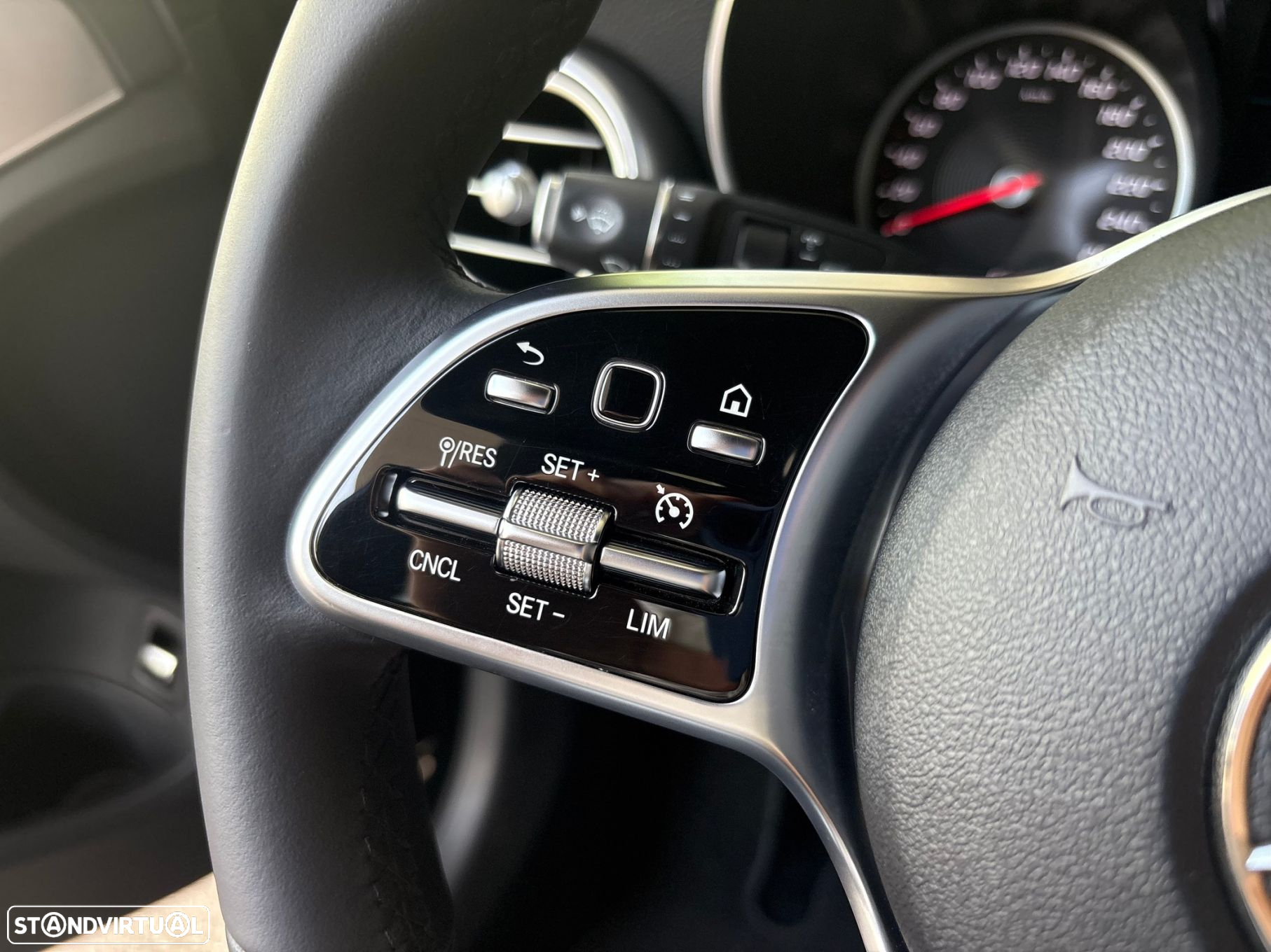 Mercedes-Benz C 220 d AMG Line - 17