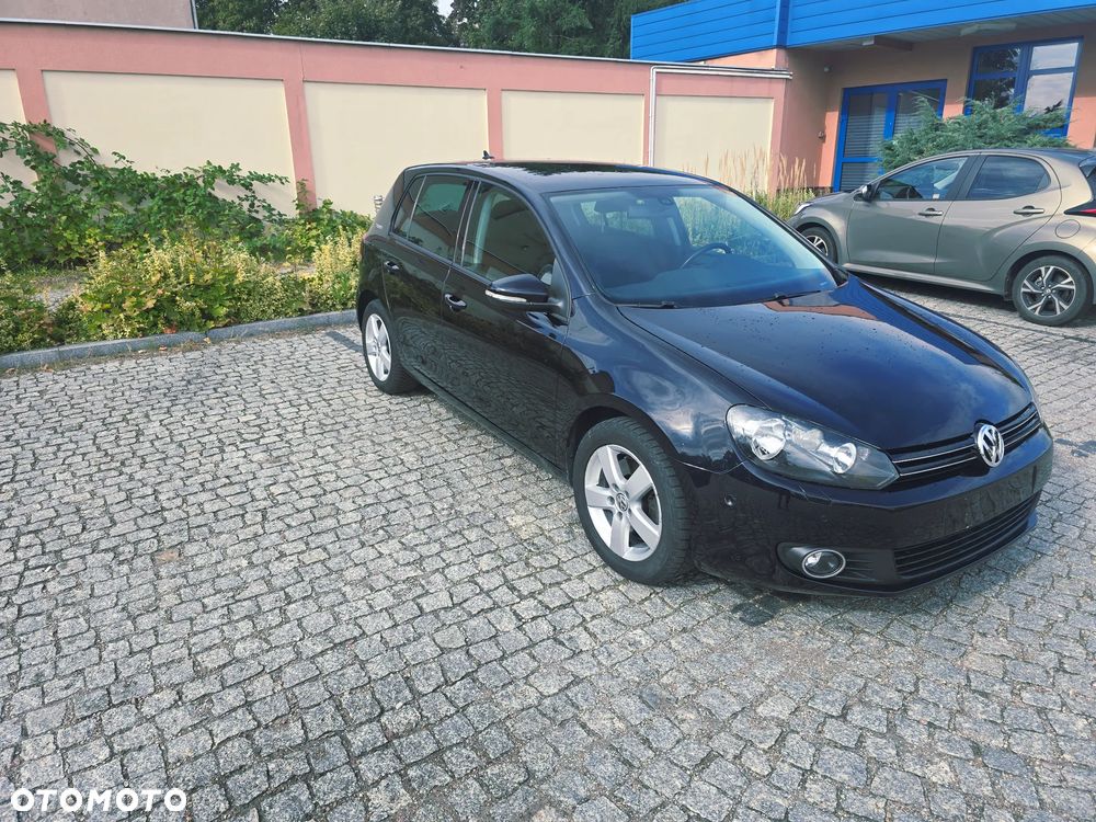 Volkswagen Golf 2.0 TDI DPF 4Motion MATCH - 14
