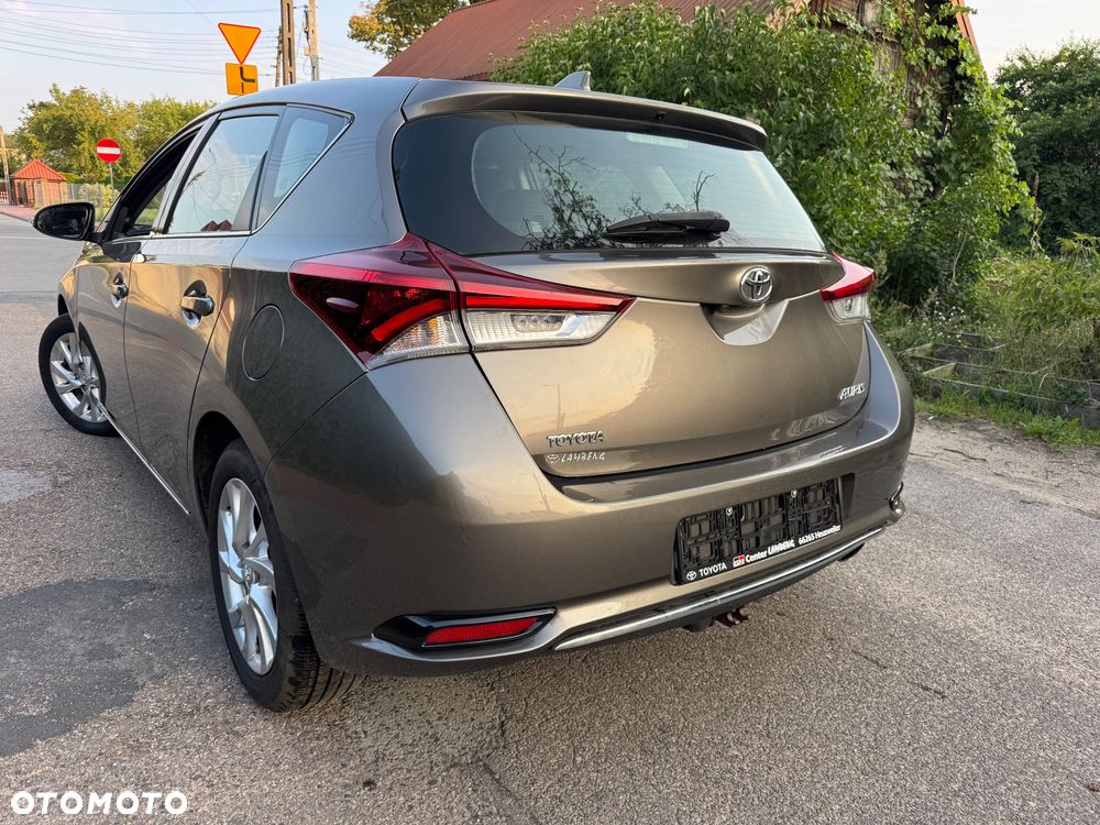 Toyota Auris 1.2 Turbo Edition S+ - 4