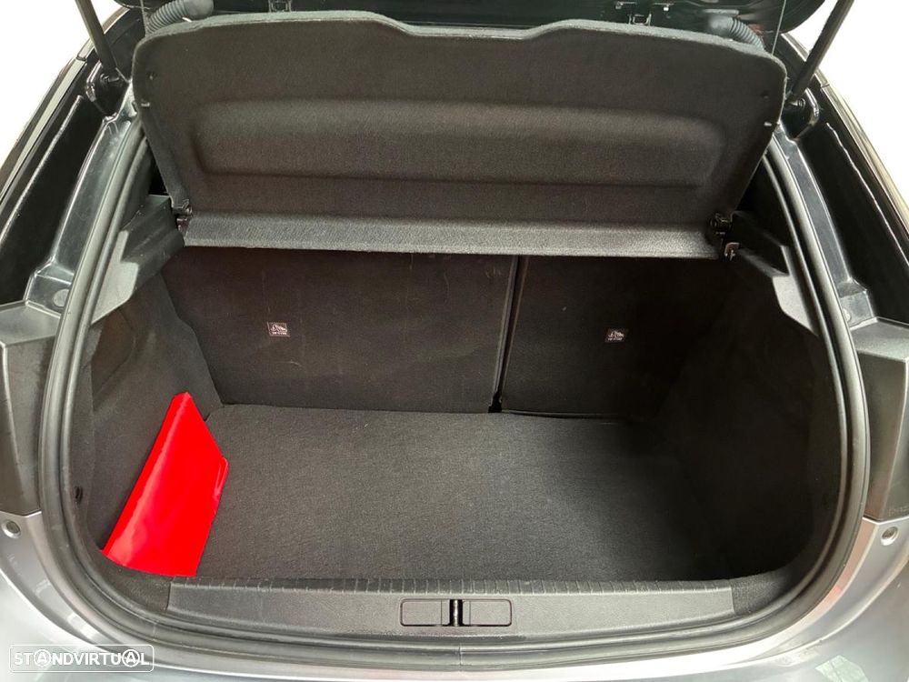 Opel Corsa-e GS - 12