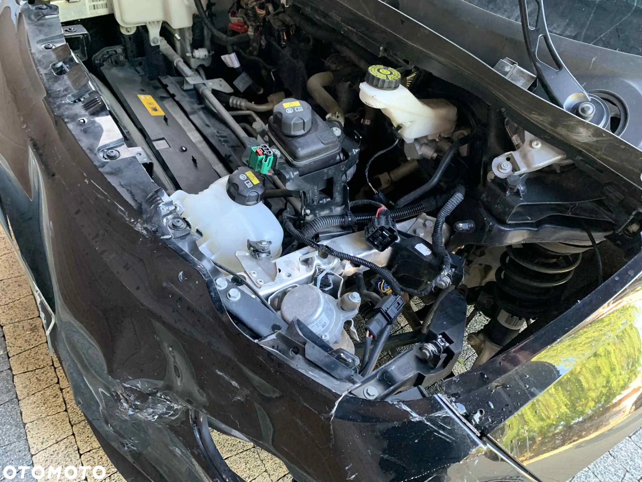 BMW i3 (Range Extender) - 35