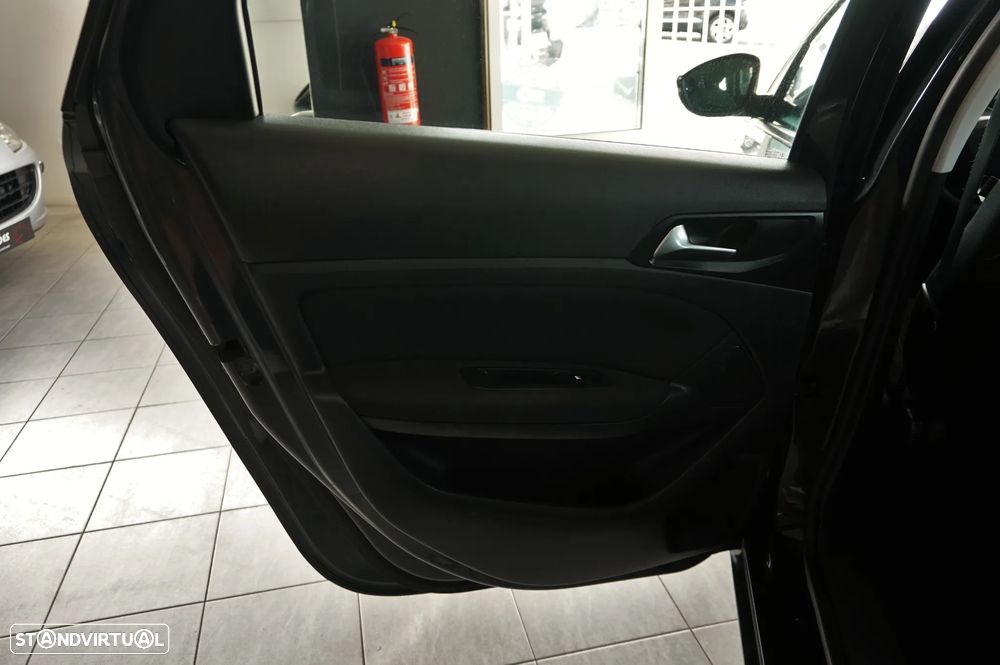 Peugeot 308 SW 1.6 BlueHDi Active - 21