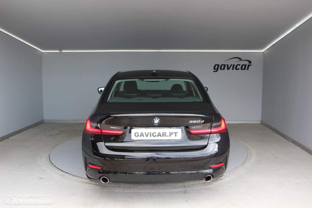 BMW 320 d Auto - 16
