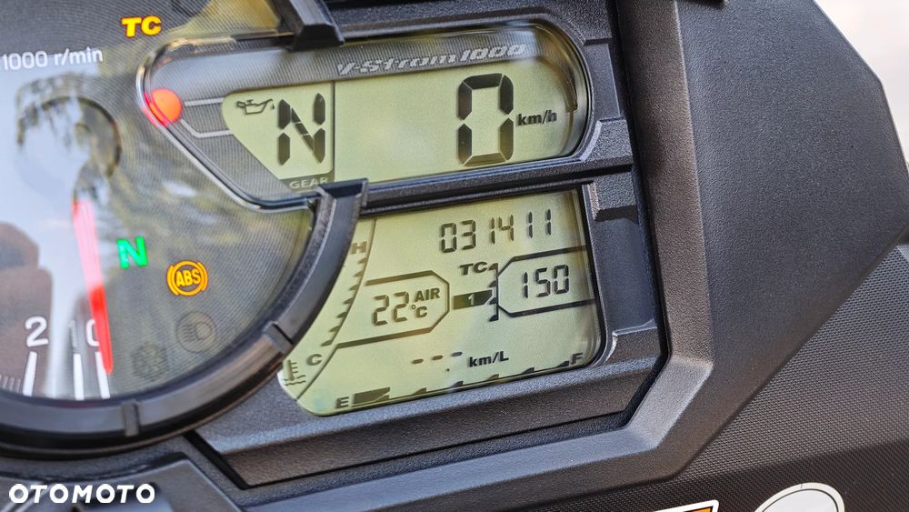 Suzuki V-STROM - 20