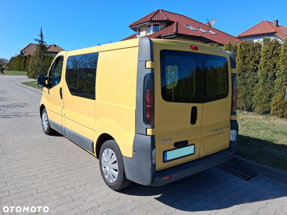 Opel Vivaro - 5