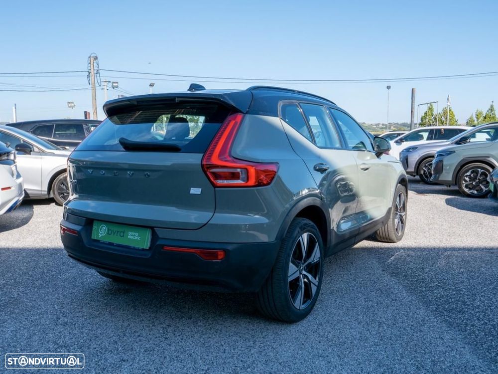Volvo XC 40 Recharge 78 kWh Twin Motor Core — fotografia 15